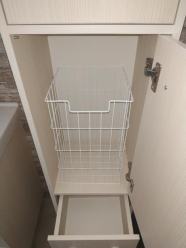 Шкаф пенал Бриклаер Чили 35 4627125414978 с бельевой корзиной Светлая лиственница, купить, цена, заказать, магазин, доставка, скидка, промокод, купить, цена, заказать, магазин, доставка, скидка, промокод