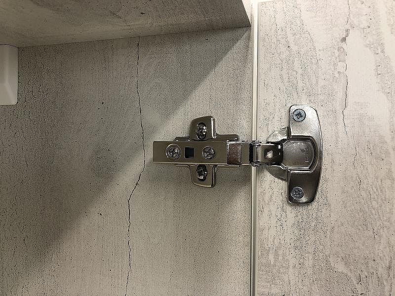 Зеркальный шкаф Comforty Никосия 60 00004138878 Дуб белый, купить, цена, заказать, магазин, доставка, скидка, промокод, купить, цена, заказать, магазин, доставка, скидка, промокод