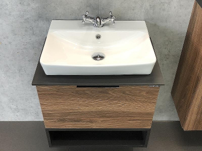 Тумба с раковиной Comforty Штутгарт 60 00004151039 подвесная Дуб темно-коричневый Черная столешница