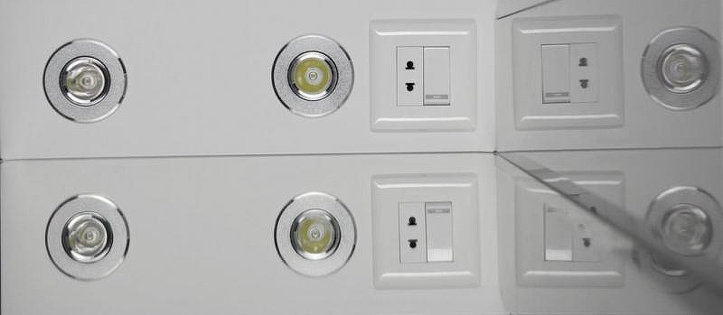 Зеркало со шкафом Aquanet Гретта 75 173986 с подсветкой R Дуб светлый, купить, цена, заказать, магазин, доставка, скидка, промокод, купить, цена, заказать, магазин, доставка, скидка, промокод